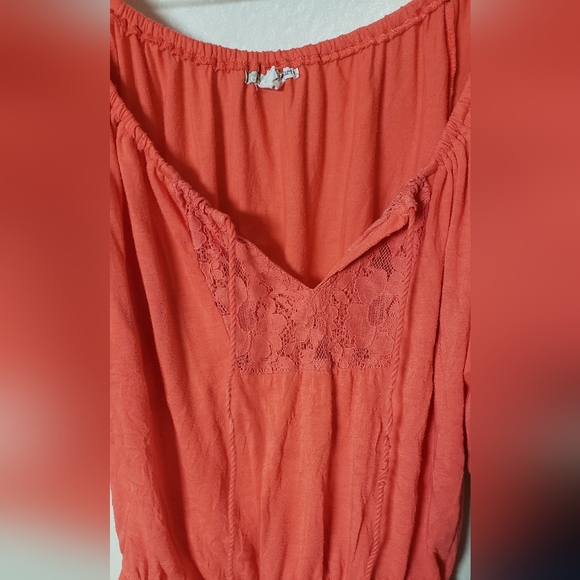 M Derek Heart Vibrant Orange off the shoulders blouse 🧡 - Picture 3 of 4